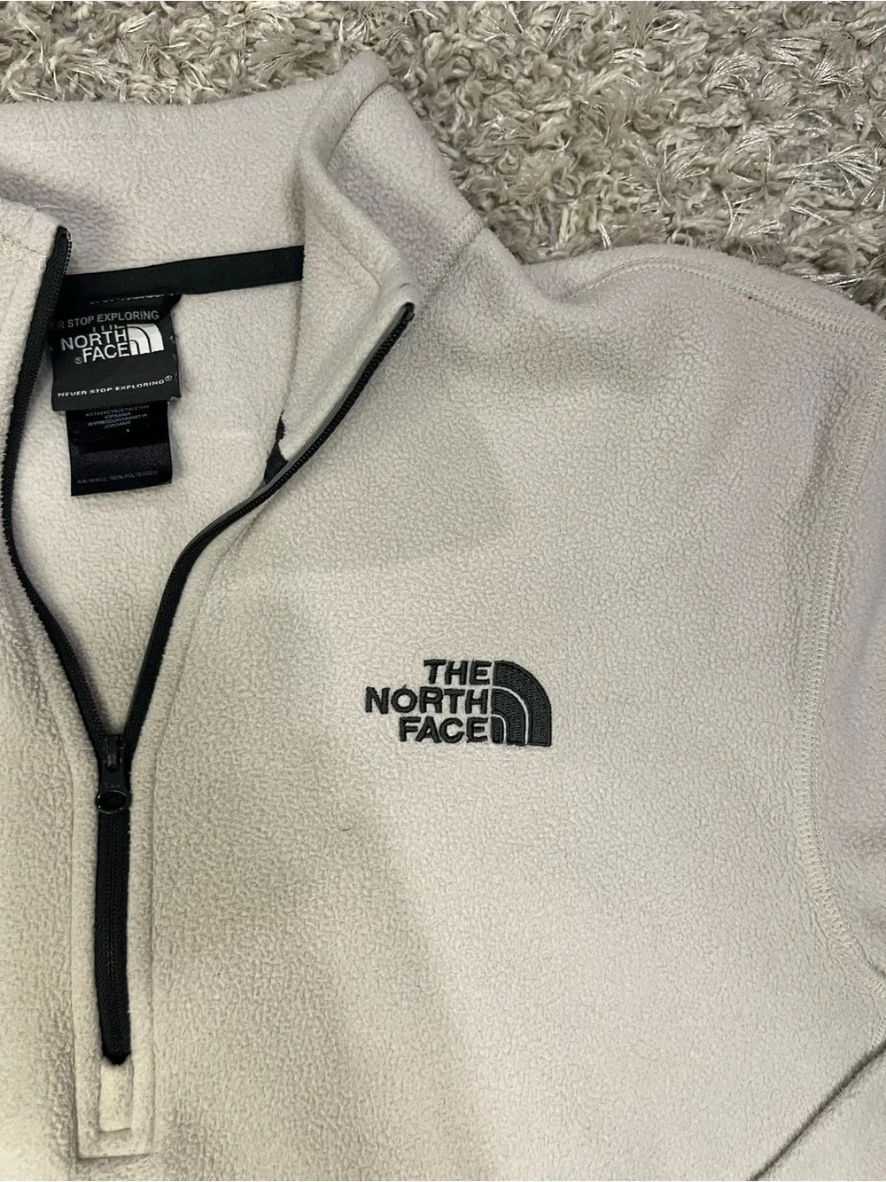 The North Face Men's Light Beige/Off-White Quarter-Zip Fleece Pullover